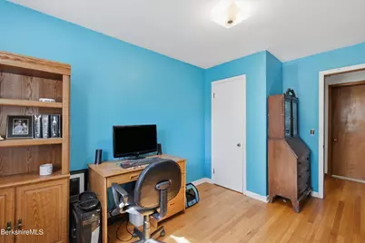 39 Meleca Ave, Pittsfield, MA 01201 - Photo 15