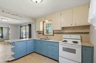 428 Dalton Ave, Pittsfield, MA 01201 - Photo 13