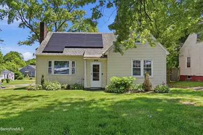 428 Dalton Ave, Pittsfield, MA 01201 - Photo 3