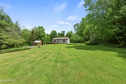 51 Middlefield Rd, Peru, MA 01235 - Photo 3