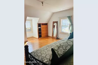 209 Corinth St, North Adams, MA 01247 - Photo 27