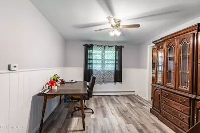 580 Elm St, Pittsfield, MA 01201 - Photo 9