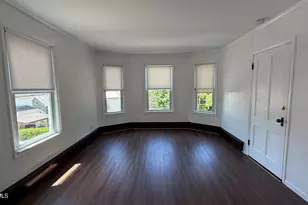 146 Prospect St, North Adams, MA 01247 - Photo 9