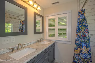 298 Park St, Great Barrington, MA 01230 - Photo 27
