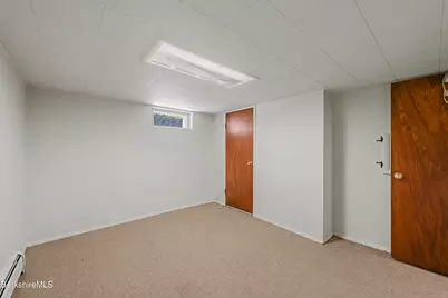 28 Calumet St, Pittsfield, MA 01201 - Photo 45