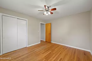 28 Calumet St, Pittsfield, MA 01201 - Photo 23