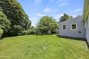 28 Calumet St, Pittsfield, MA 01201 - Photo 37