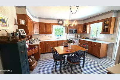 77 Middle Rd, Clarksburg, MA 01247 - Photo 11