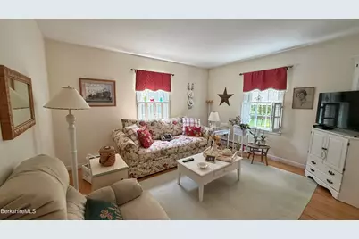 77 Middle Rd, Clarksburg, MA 01247 - Photo 21