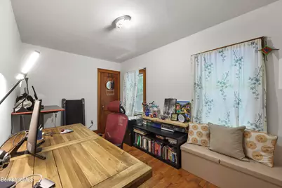 281 Walnut St, North Adams, MA 01247 - Photo 21