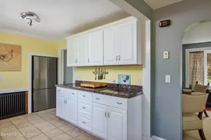 19 Roselyn Dr, Pittsfield, MA 01201 - Photo 13