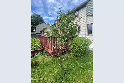 19 Roselyn Dr, Pittsfield, MA 01201 - Photo 43