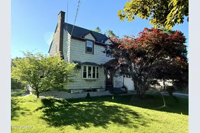 19 Roselyn Dr, Pittsfield, MA 01201 - Photo 35