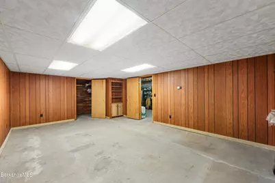 4 E Orchard Ter, Adams, MA 01220 - Photo 35