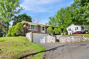 4 E Orchard Terrace, Adams, MA 01220 - Photo 3