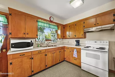 4 E Orchard Ter, Adams, MA 01220 - Photo 21