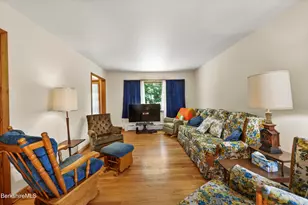 4 E Orchard Terrace, Adams, MA 01220 - Photo 11