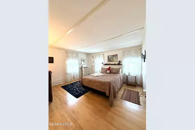 58 Quincy St, North Adams, MA 01247 - Photo 49