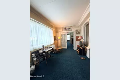 58 Quincy St, North Adams, MA 01247 - Photo 21