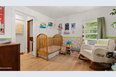 3 Clarendon St, Pittsfield, MA 01201 - Photo 27