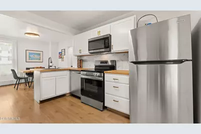 3 Clarendon St, Pittsfield, MA 01201 - Photo 5