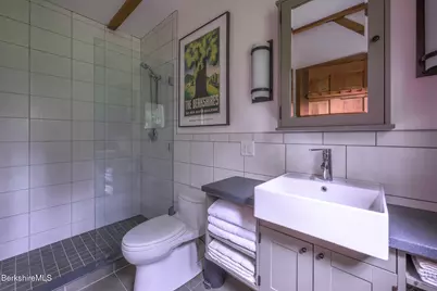 210 Church St, Lee, MA 01238 - Photo 23