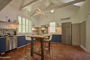 26 E Hill Rd, New Marlboro, MA 01259 - Photo 9