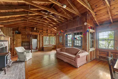 172 Blythewood Dr, Pittsfield, MA 01201 - Photo 9