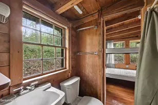172 Blythewood Dr, Pittsfield, MA 01201 - Photo 19