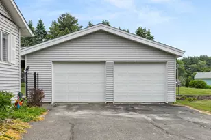 691 Crane Ave, Pittsfield, MA 01201 - Photo 3