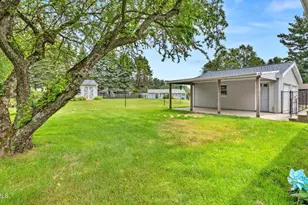 691 Crane Ave, Pittsfield, MA 01201 - Photo 25