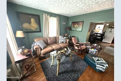 133 Front St, Great Barrington, MA 01236 - Photo 15