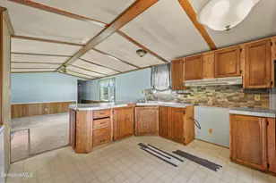 14 Alice Dr, Hinsdale, MA 01235 - Photo 11