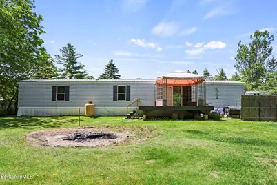 14 Alice Dr, Hinsdale, MA 01235 - Photo 23