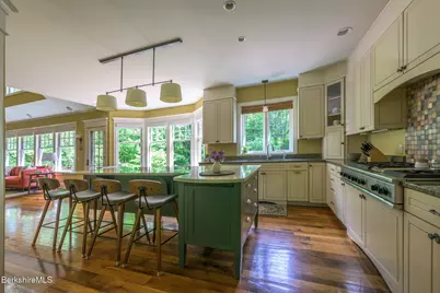 430 Lenox Rd, Richmond, MA 01254 - Photo 13