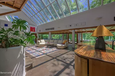 7 Wheatley Dr, Stockbridge, MA 01262 - Photo 5