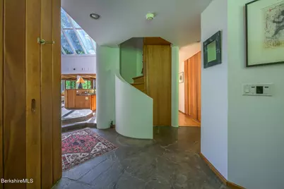 7 Wheatley Dr, Stockbridge, MA 01262 - Photo 31