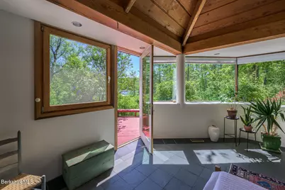7 Wheatley Dr, Stockbridge, MA 01262 - Photo 21