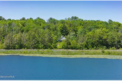 7 Wheatley Dr, Stockbridge, MA 01262 - Photo 3