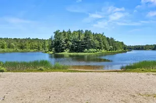 410 Long Bow Ln, Becket, MA 01223 - Photo 3