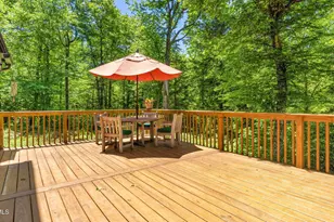 410 Long Bow Ln, Becket, MA 01223 - Photo 9