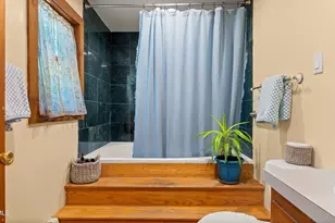 410 Long Bow Ln, Becket, MA 01223 - Photo 21