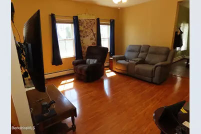 5 Bethel St, North Adams, MA 01247 - Photo 19