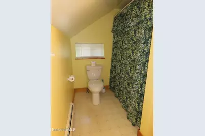 5 Bethel St, North Adams, MA 01247 - Photo 27