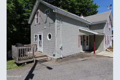5 Bethel St, North Adams, MA 01247 - Photo 33