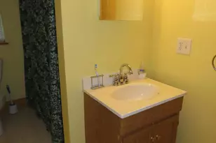 5 Bethel St, North Adams, MA 01247 - Photo 31
