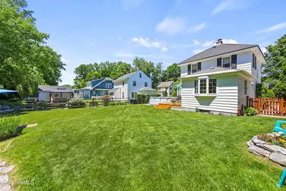 61 Harding St, Pittsfield, MA 01201 - Photo 41