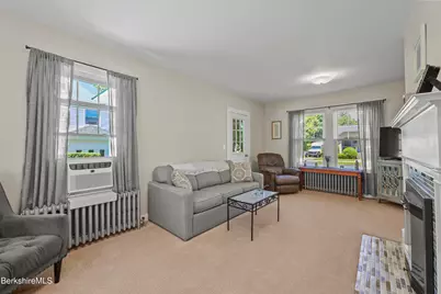 61 Harding St, Pittsfield, MA 01201 - Photo 11