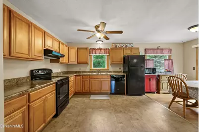 1340 North St, Windsor, MA 01270 - Photo 11