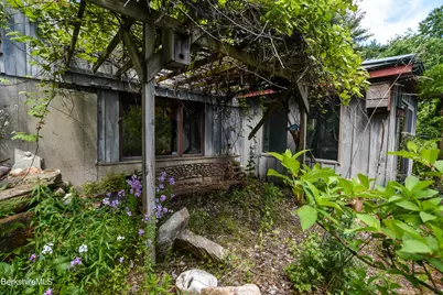 445 County Rd, Becket, MA 01223 - Photo 19